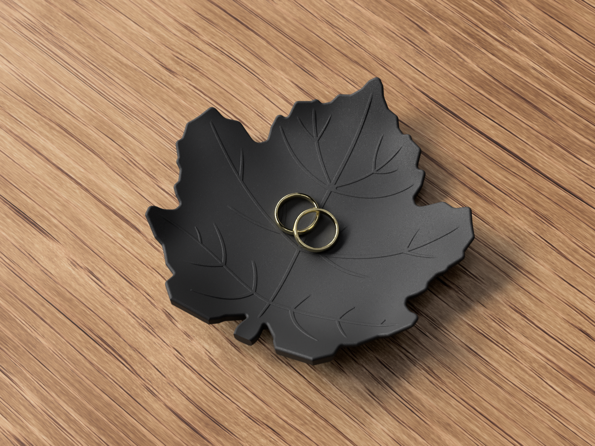 Maple Leaf Tray